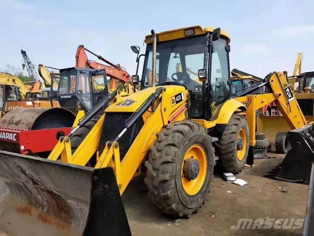 JCB 4CX Ekskavatoriniai krautuvai