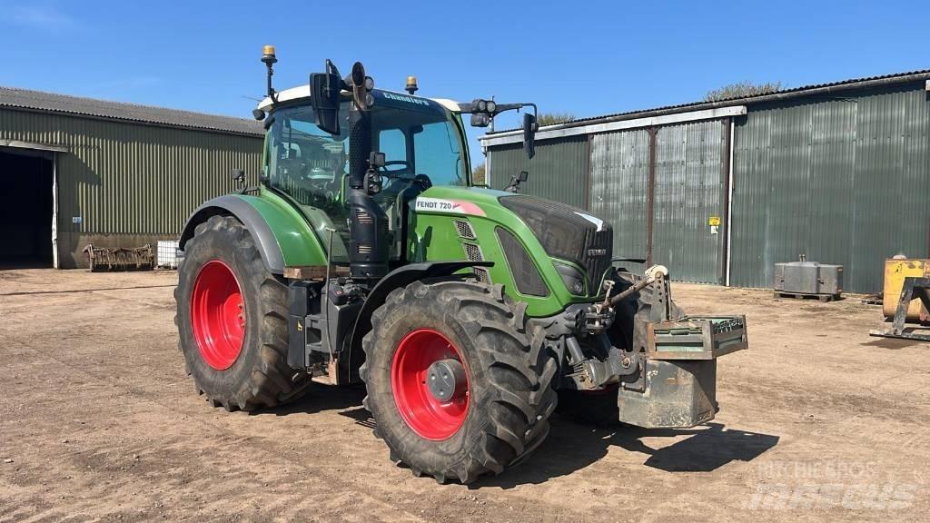 Fendt 720 Vario S4 Traktoriai