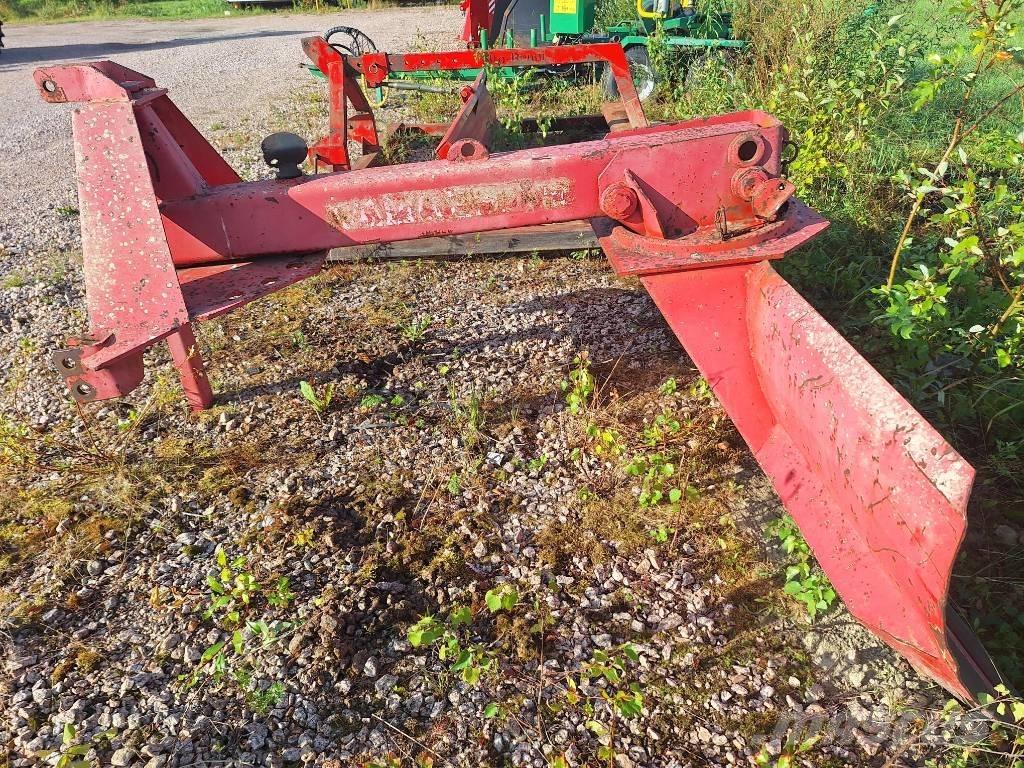 Vama 250 J Kelių valytuvai