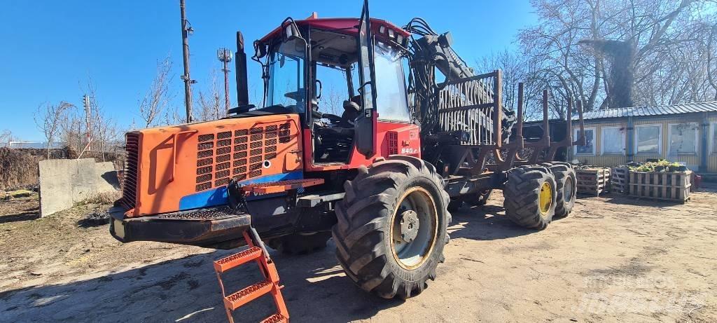 Valmetal 840.2 Naudoti miškovežiai (Forvarderiai)