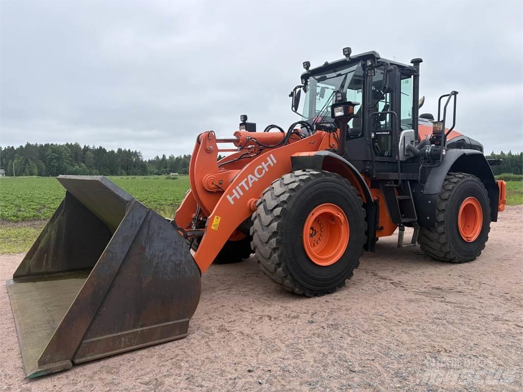 Hitachi ZW 220-6 Naudoti ratiniai krautuvai