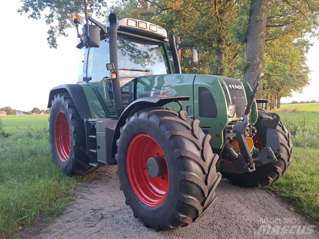 Fendt 712 Vario Traktoriai