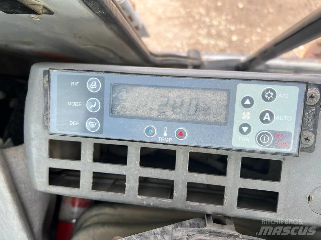 Kobelco SK 200-6 E Vikšriniai ekskavatoriai