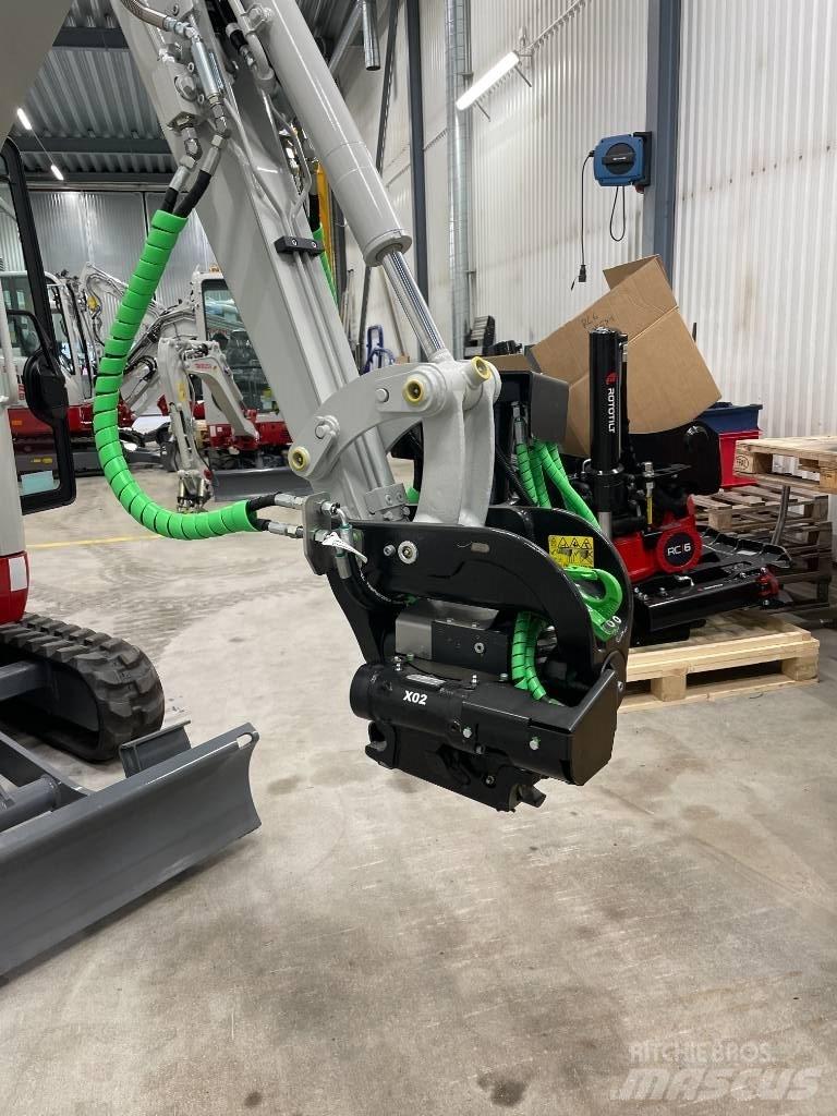 Takeuchi TB 320 Mini ekskavatoriai < 7 t