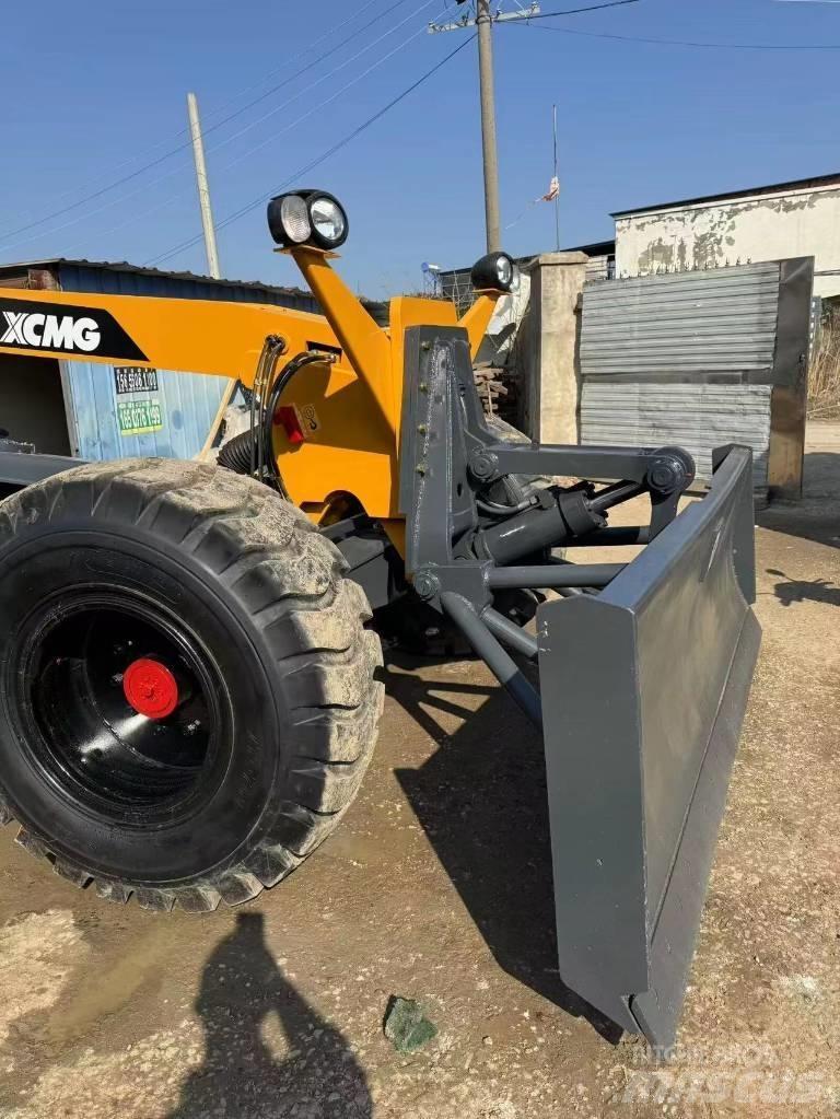 XCMG GR 2153 Greideriai