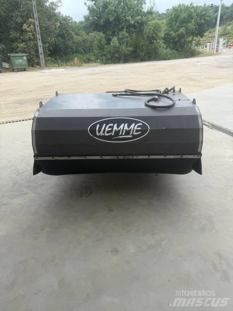  UEMME Manta 1550 HD Šlavimo technika