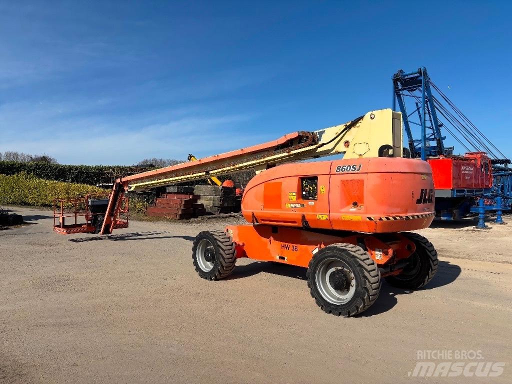 JLG 860 SJ Teleskopiniai keltuvai
