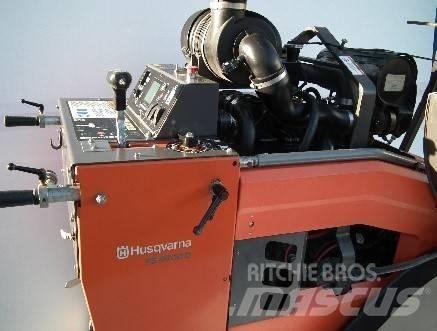 Husqvarna FS 6000D Statyba - Kita