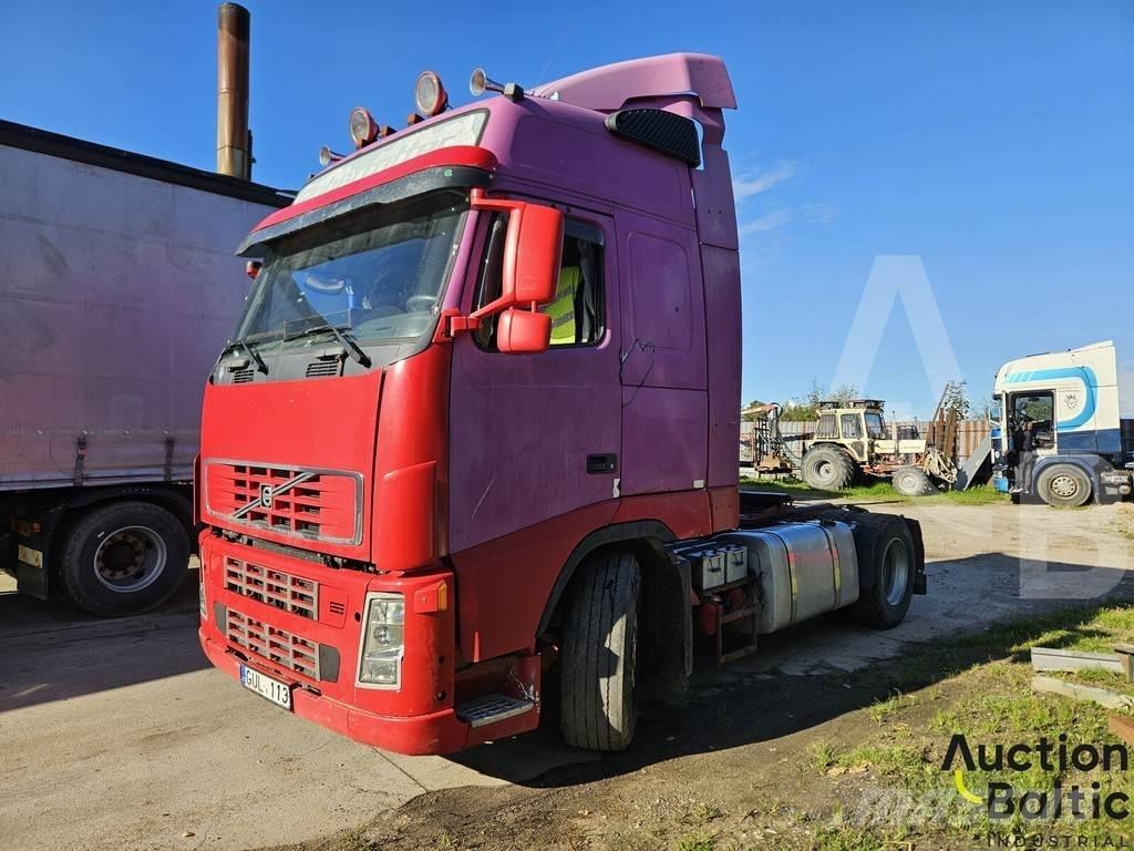 Volvo FH12 Naudoti vilkikai