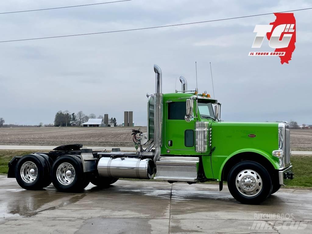 Peterbilt 389 Naudoti vilkikai