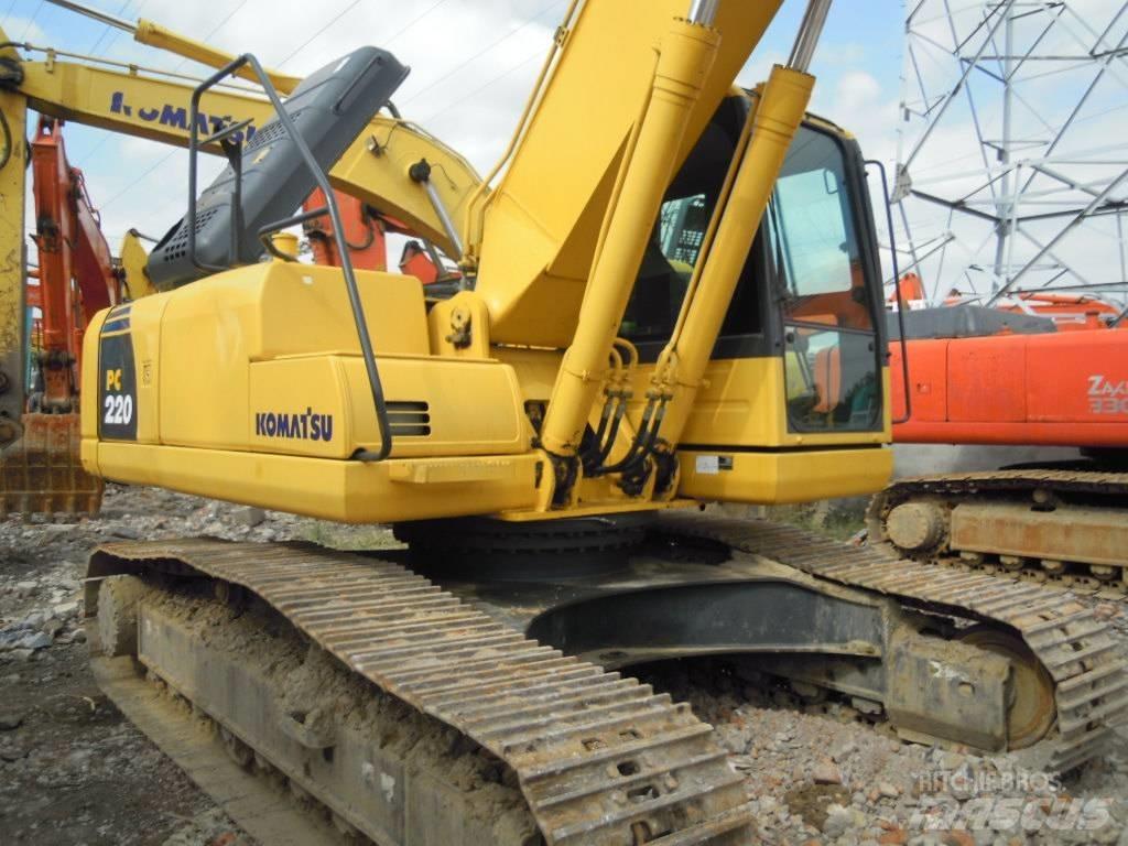 Komatsu PC 220-8 Vikšriniai ekskavatoriai