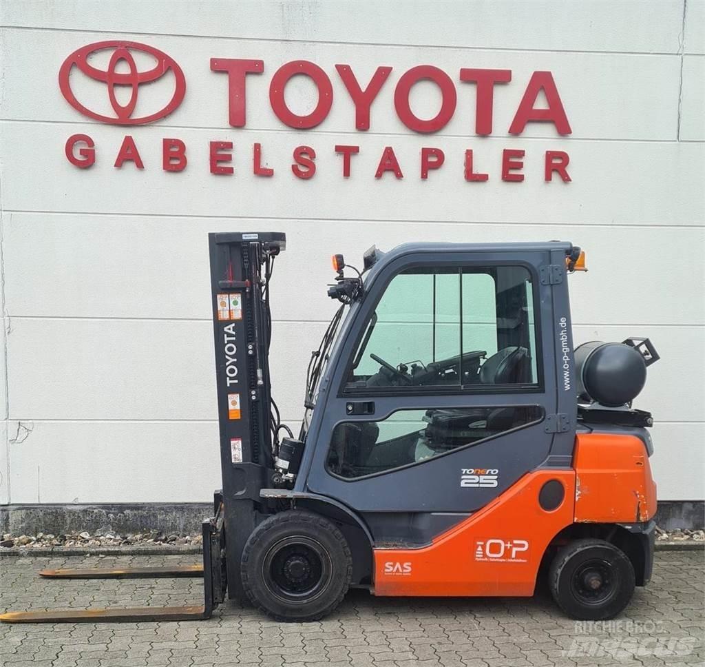 Toyota 02-8FGF25 LPG (dujiniai) krautuvai
