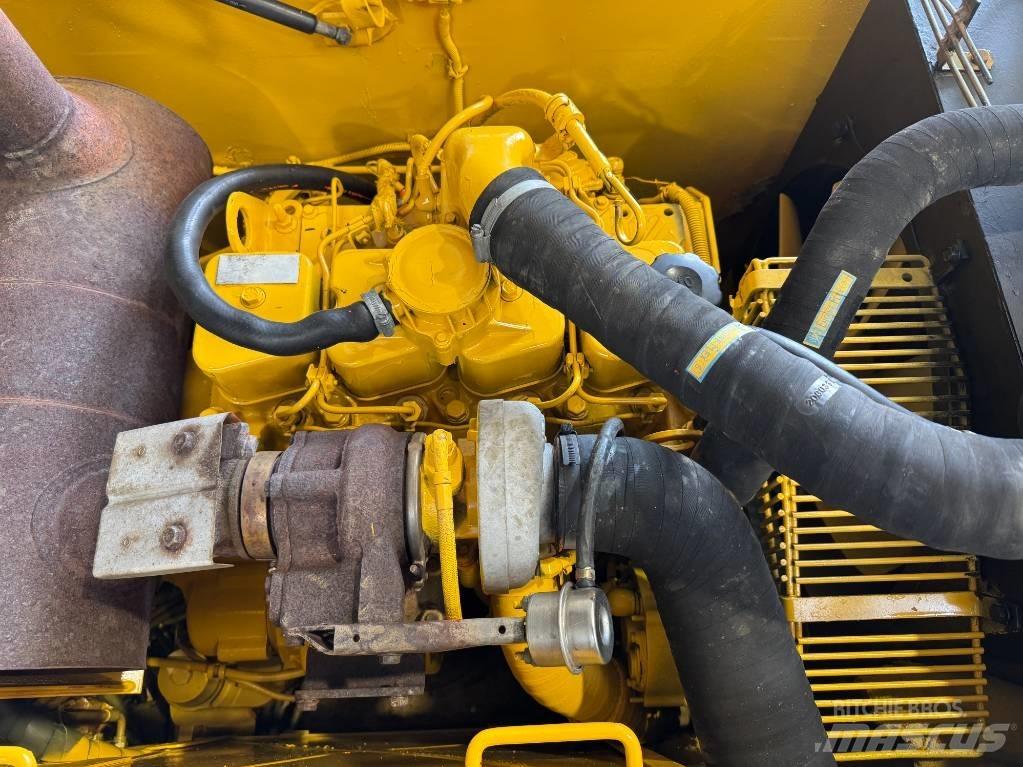 Komatsu PW 160 ES-7K Ratiniai ekskavatoriai