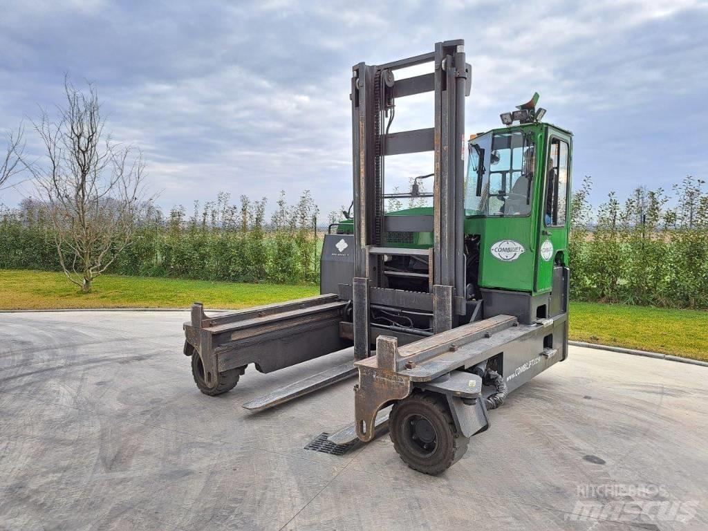 Combilift C 8000 Šakiniai krautuvai su privažiavimu iš visų keturių pusių