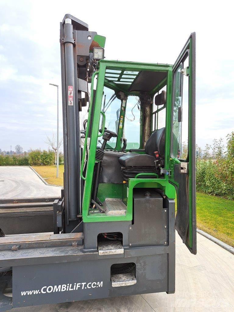 Combilift C 8000 Šakiniai krautuvai su privažiavimu iš visų keturių pusių