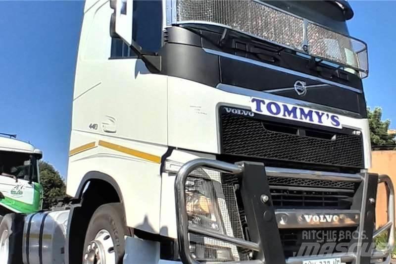 Volvo FH440 6X4 Kita