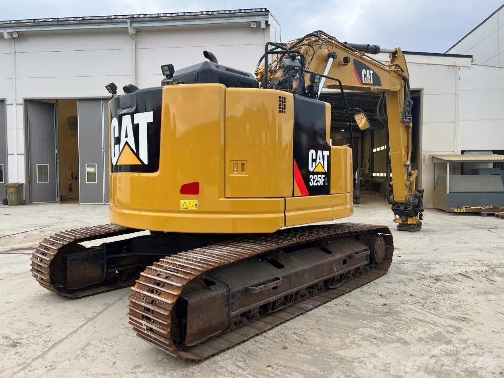 CAT 325FL CR Vikšriniai ekskavatoriai