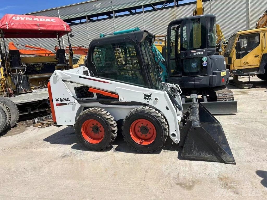 Bobcat S 450 Krautuvai su šoniniu pasukimu