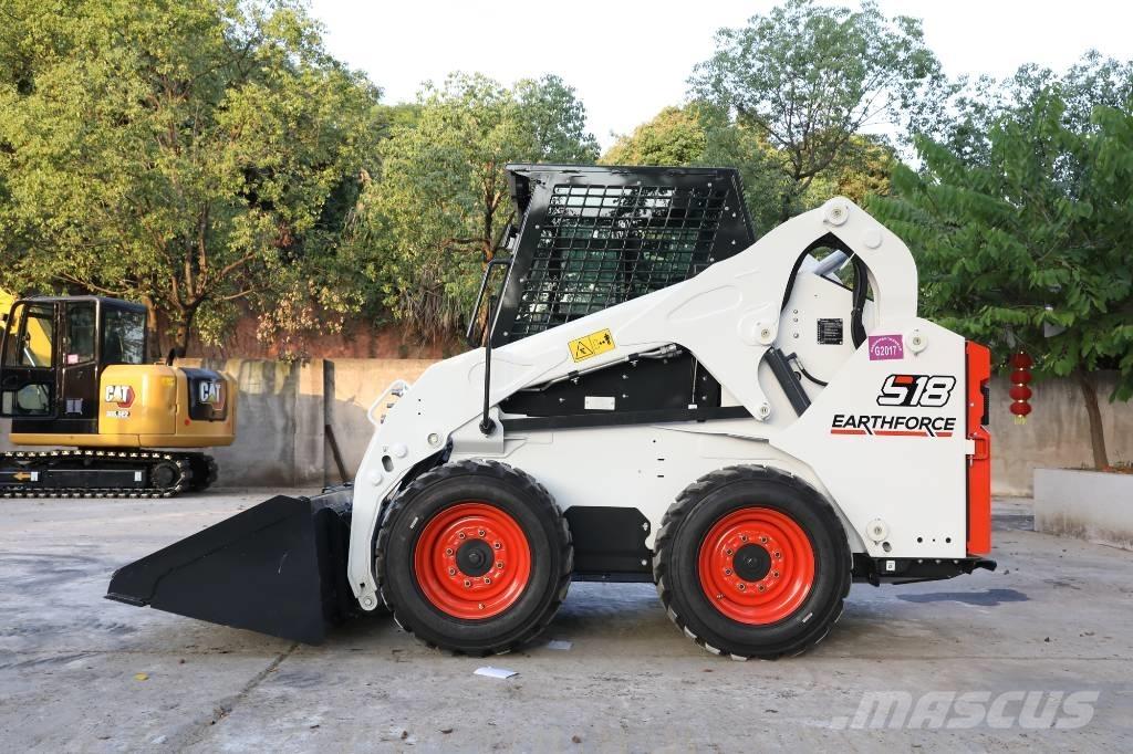 Bobcat S 18 Krautuvai su šoniniu pasukimu