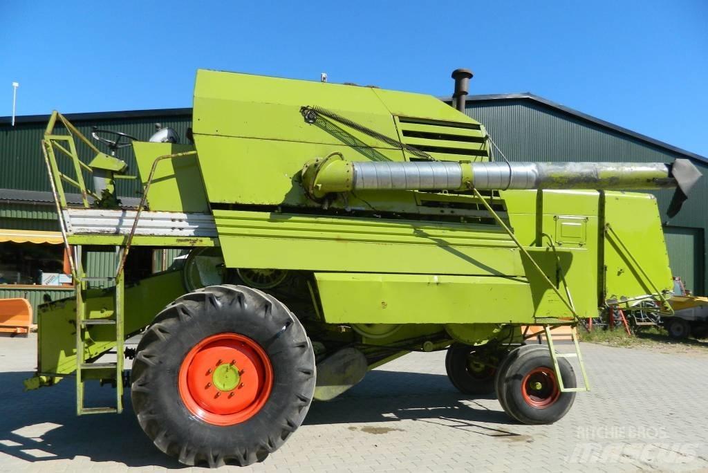 CLAAS Mercator 60 Derliaus nuėmimo kombainai