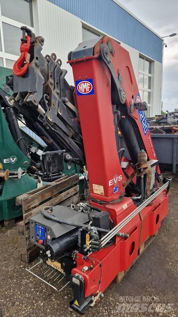 HMF 2120K4  700 hours Keltuvai-krautuvai