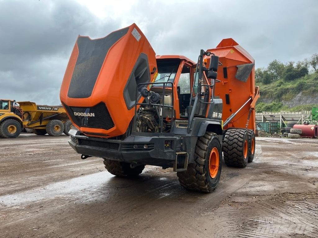 Doosan DA 30 Karjeriniai savivarčiai