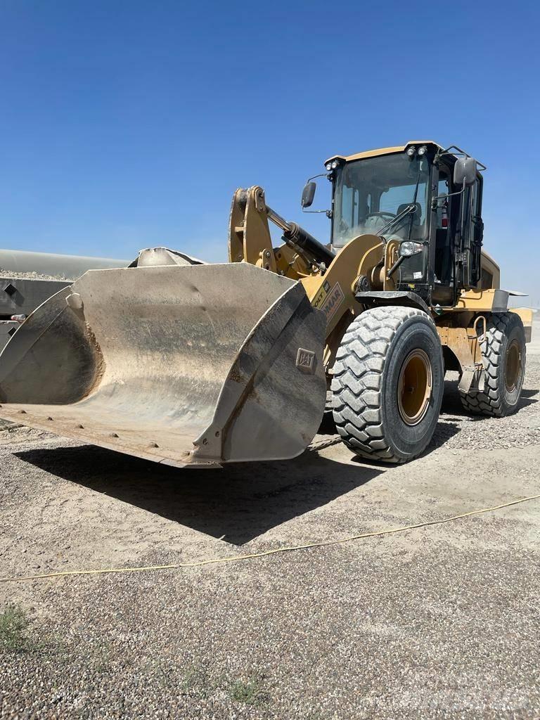 CAT 938 K Naudoti ratiniai krautuvai