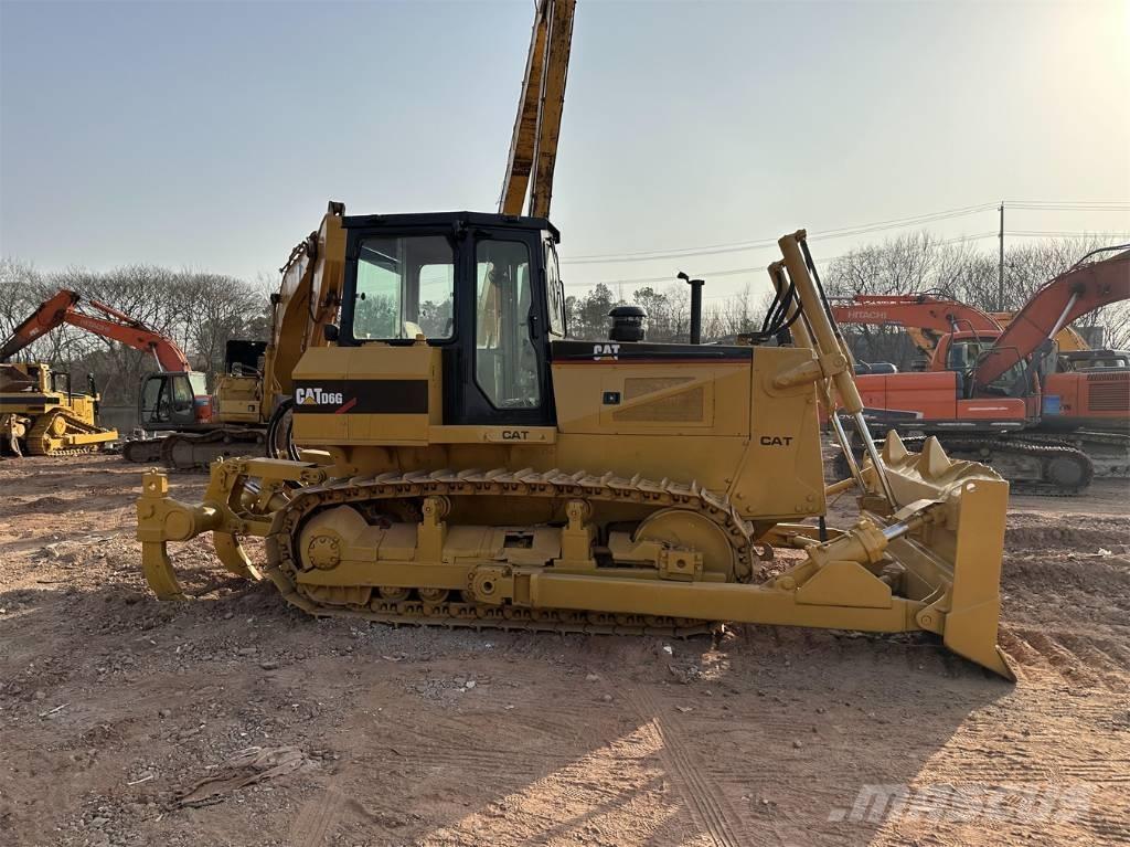 CAT D 6 G Vikšriniai buldozeriai