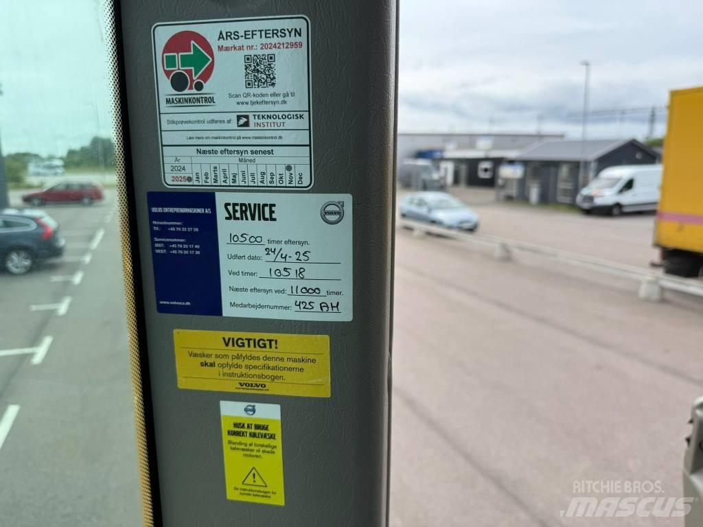 Volvo L 60 H Naudoti ratiniai krautuvai