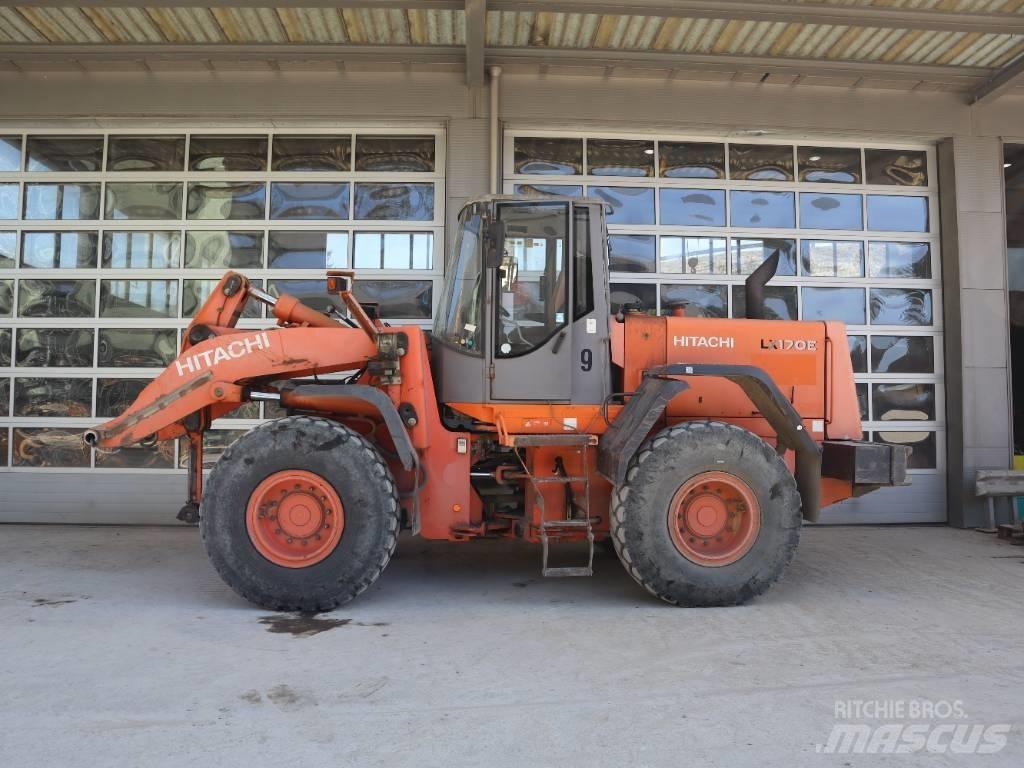 Hitachi LX 170 E Naudoti ratiniai krautuvai