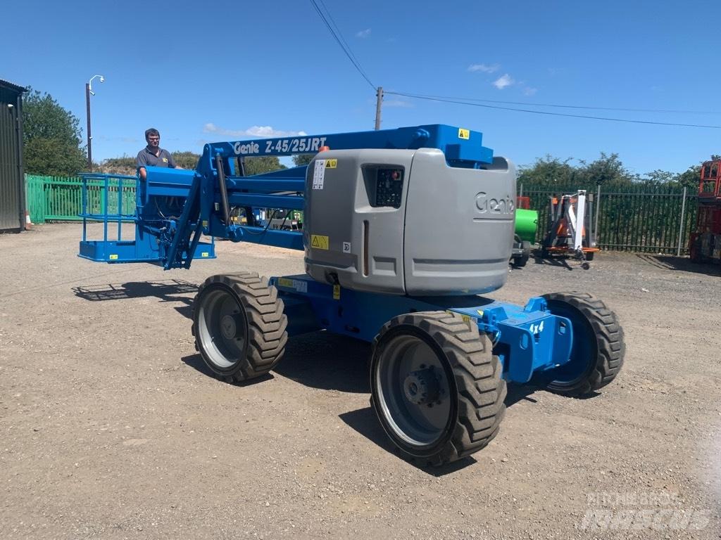 Genie Z 45/25 J RT Alkūniniai keltuvai