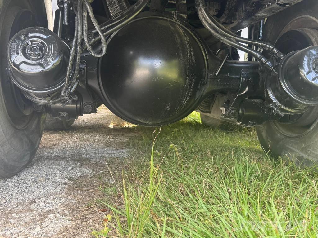 Freightliner M2 Kombinuotos paskirties / vakuuminiai sunkvežimiai