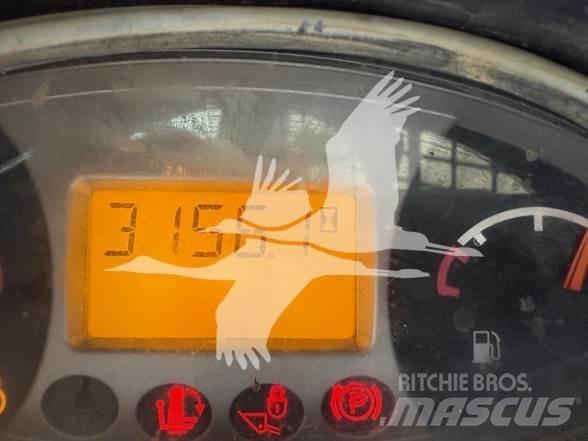 Bobcat T590 Krautuvai su šoniniu pasukimu