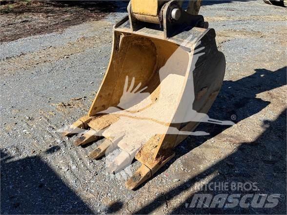 CAT 320GC Vikšriniai ekskavatoriai