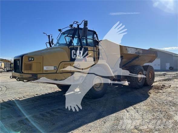 CAT 725C Karjeriniai savivarčiai