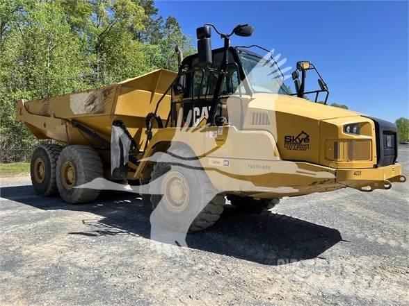 CAT 730C2 Karjeriniai savivarčiai