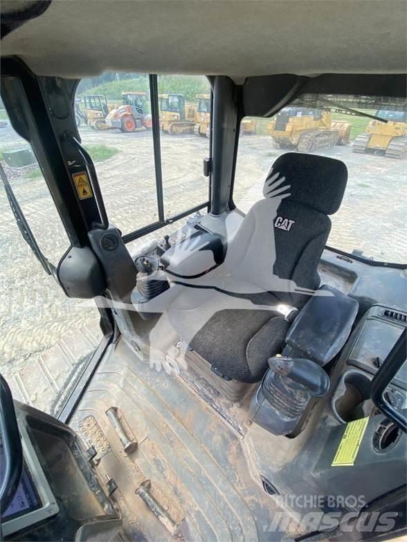 CAT D6K2 LGP Vikšriniai buldozeriai