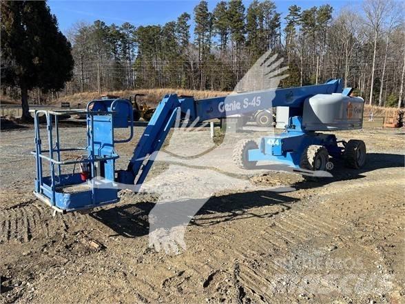 Genie S45 Teleskopiniai keltuvai