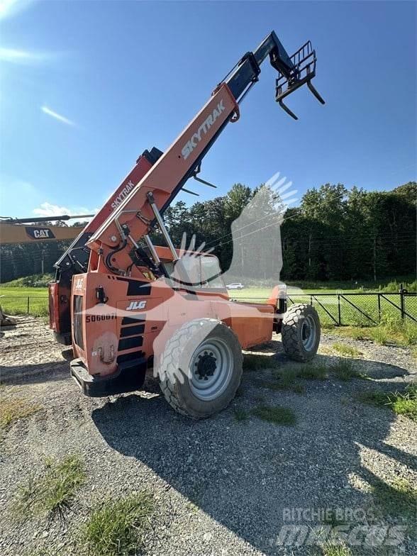 SkyTrak 6042 Teleskopiniai krautuvai