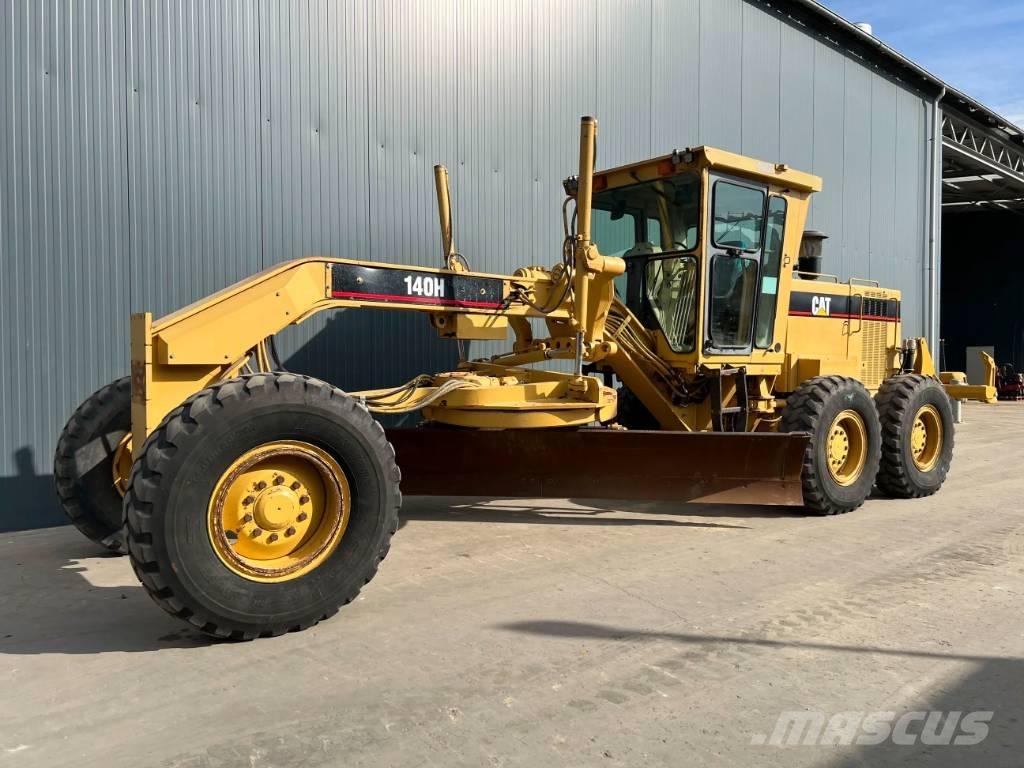 CAT 140H Greideriai