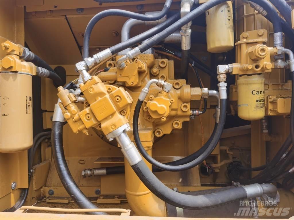 CAT 336 D2 Vikšriniai ekskavatoriai