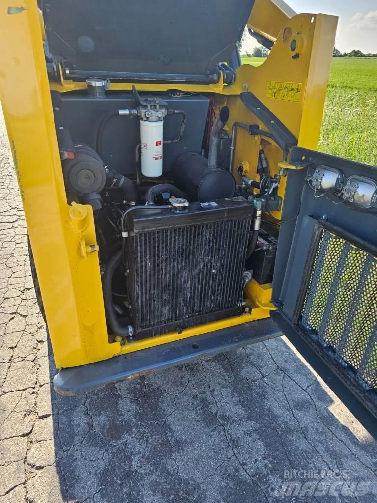 Gehl 3840 2015r Mini krautuvai