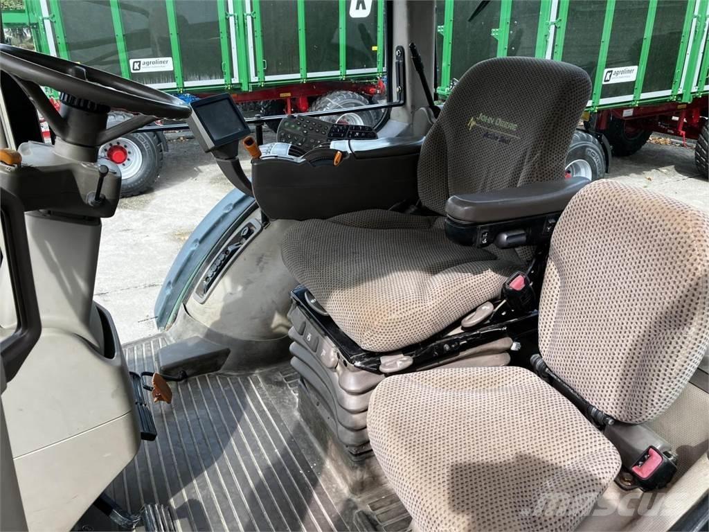 John Deere 8335R Traktoriai