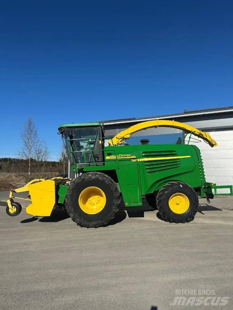 John Deere 7200 Pašarų ruošimo technika