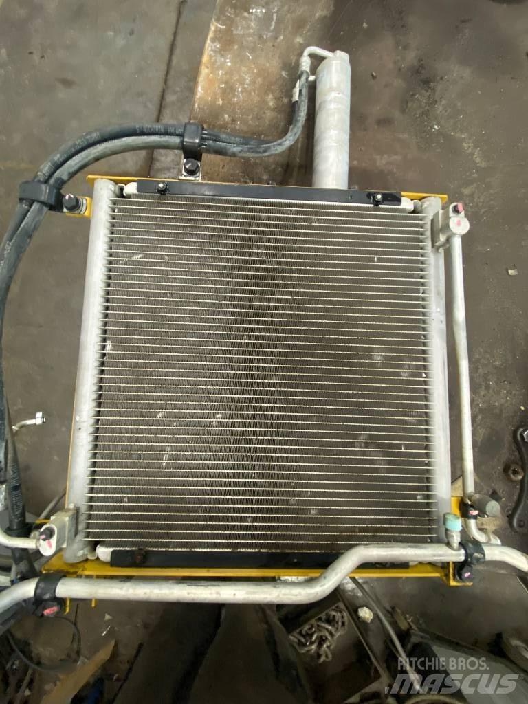 CAT 349 E Parts Vikšriniai ekskavatoriai