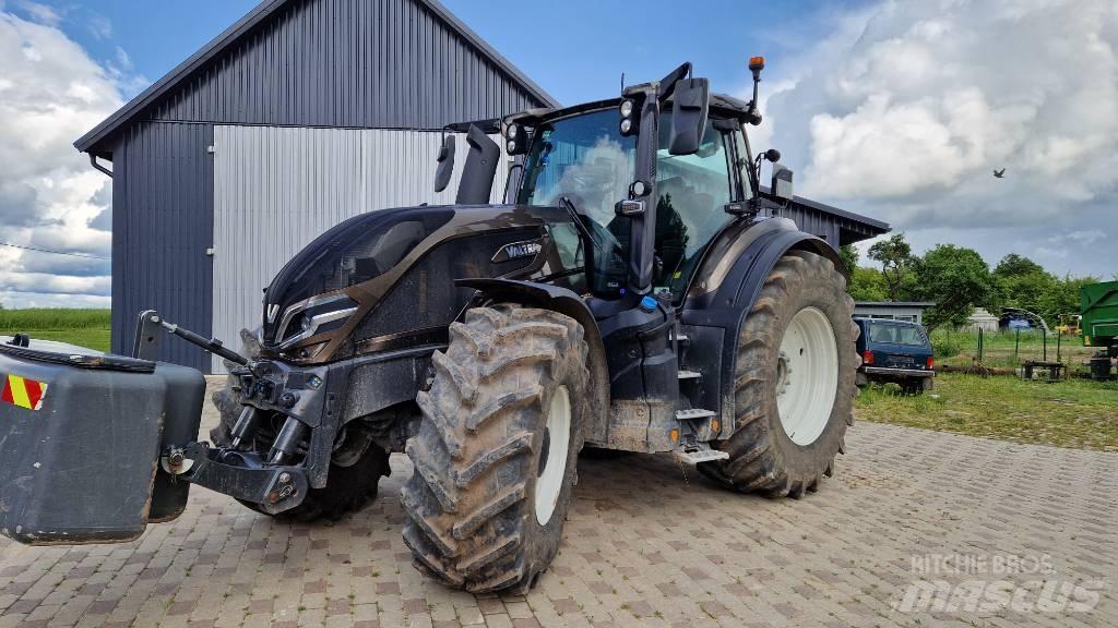 Valtra Q 305 Traktoriai