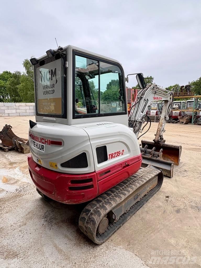 Takeuchi TB 235 Mini ekskavatoriai < 7 t