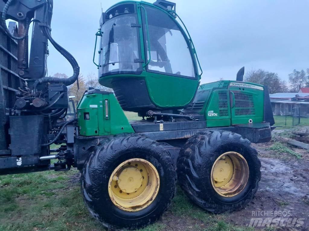 John Deere 1210 E Naudoti miškovežiai (Forvarderiai)