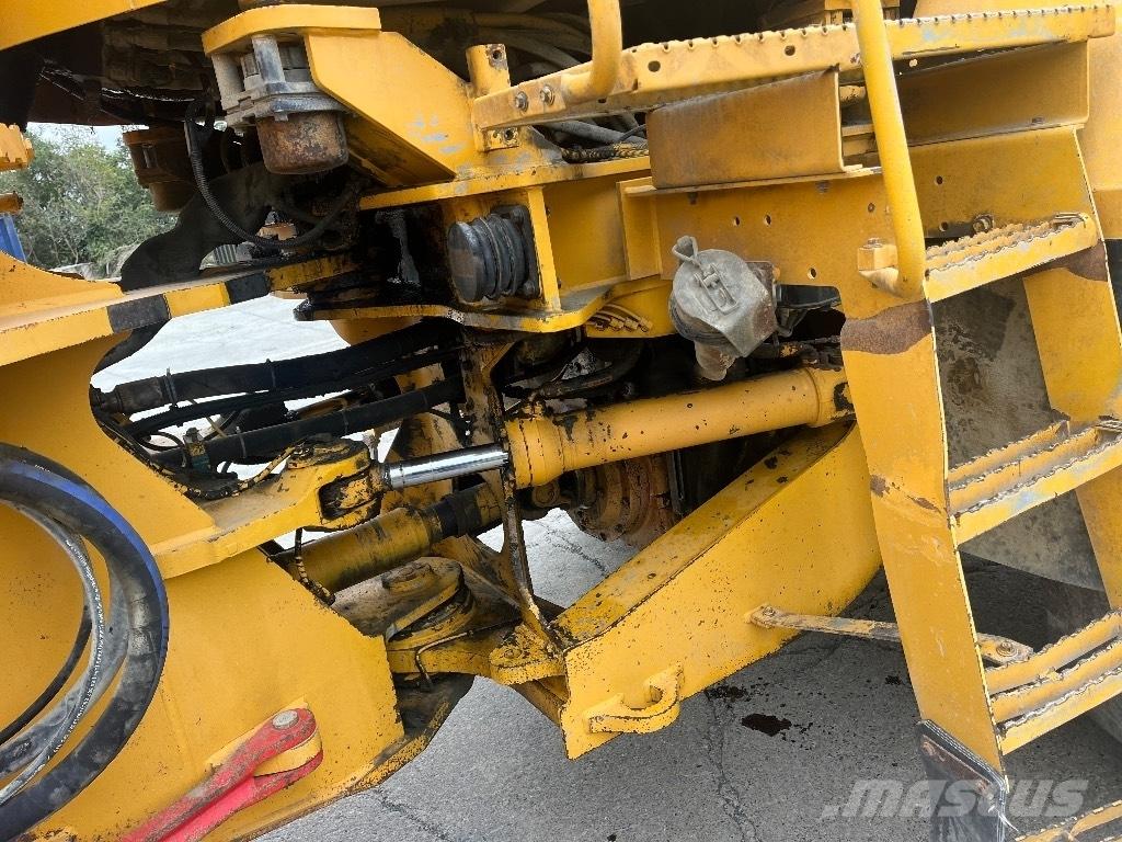 Volvo L 150 E Naudoti ratiniai krautuvai