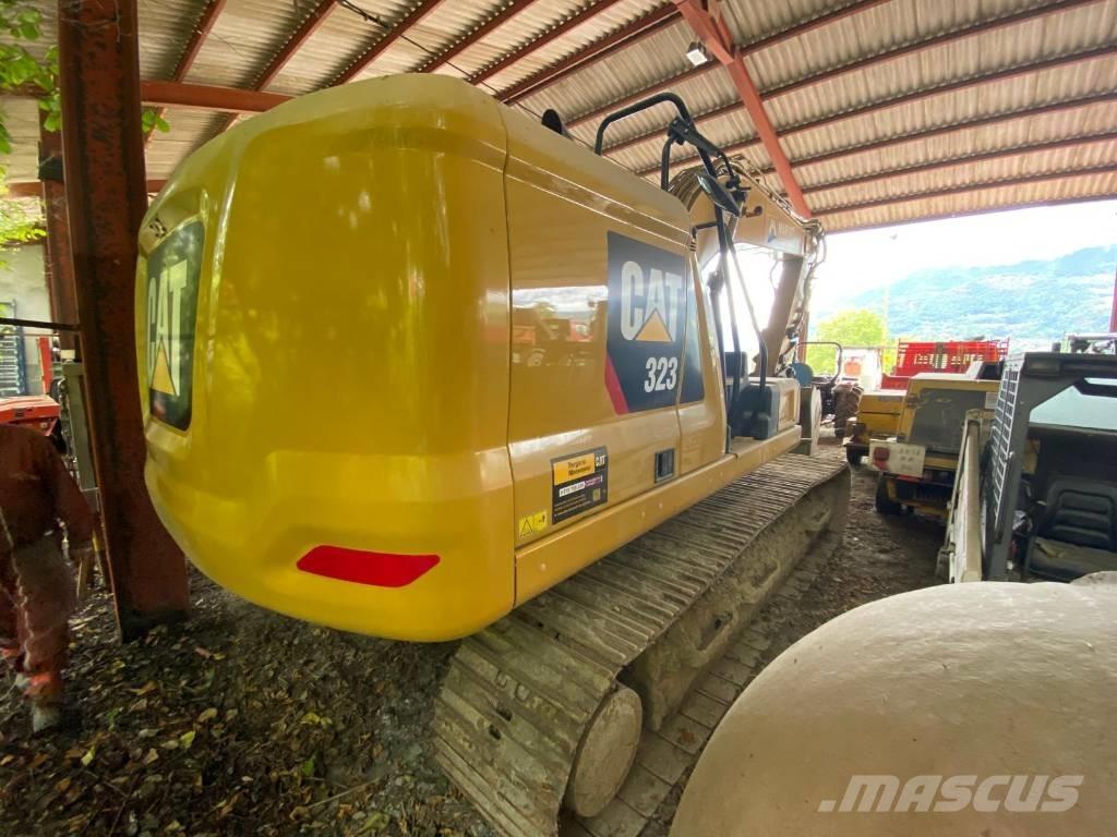CAT 323 07B Vikšriniai ekskavatoriai